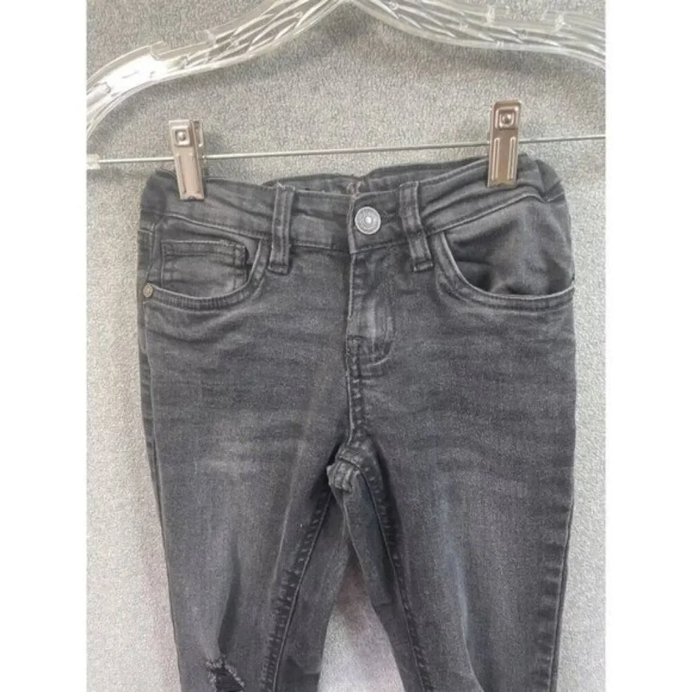 Studio V Girls Gray Wash Distressed Ripped Knee Denim Jeans‎ Size 7